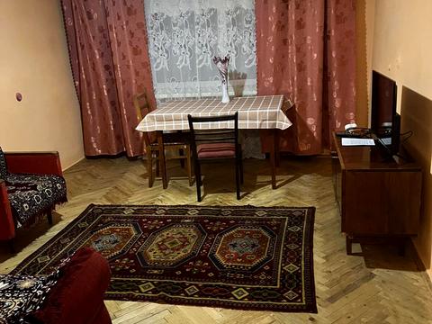 квартира за адресою Гетьмана Івана Мазепи вул. (Топольна), 11а