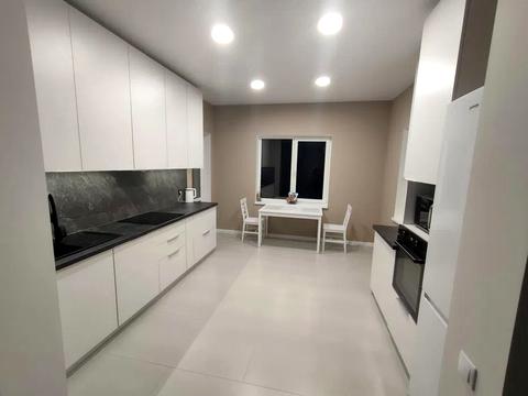 будинок за адресою Бориса Лятошинського вул. (1 Травня)