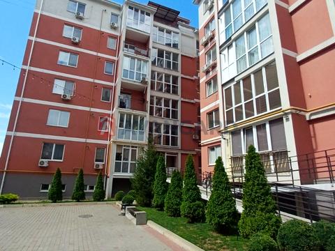 комерційна за адресою Січеславська вул., 6