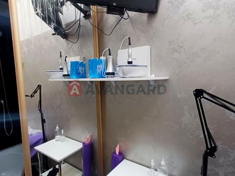 комерційна за адресою Січеславська вул., 6