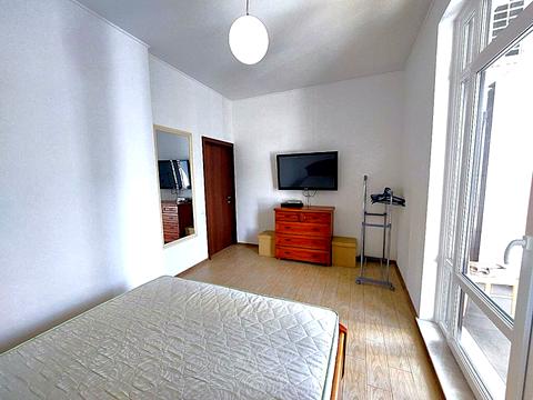 квартира по адресу Военный спуск, 5/1