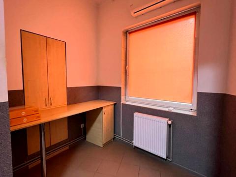 коммерческая по адресу Гусяк ул. (Таманська), 1