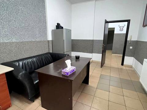 коммерческая по адресу Гусяк ул. (Таманська), 1