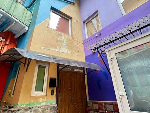 коммерческая по адресу Гусяк ул. (Таманська), 1