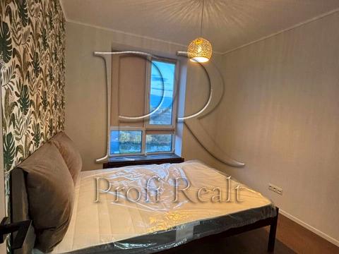 квартира за адресою Грушевського пров., 14