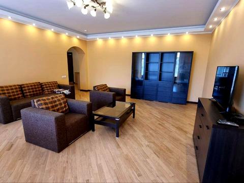 квартира за адресою Олеся Гончара вул., 26