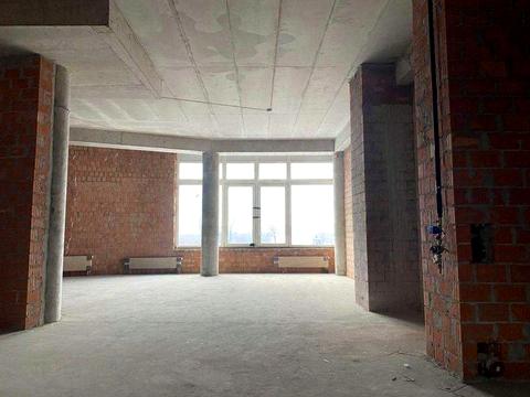 комерційна за адресою Зарічна вул., 2