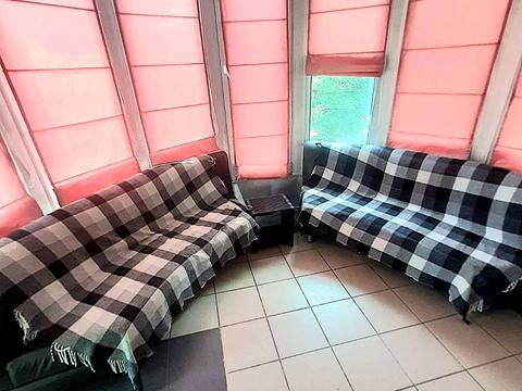 коммерческая по адресу Грушевського ул., 57