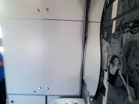 коммерческая по адресу Грушевського ул., 57