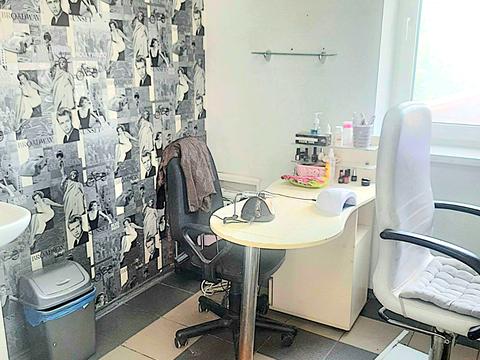 коммерческая по адресу Грушевського ул., 57