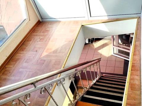 коммерческая по адресу Грушевського ул., 57