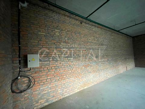 комерційна за адресою Васильківська вул., 1