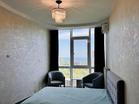 квартира за адресою Генуезька вул., 3а