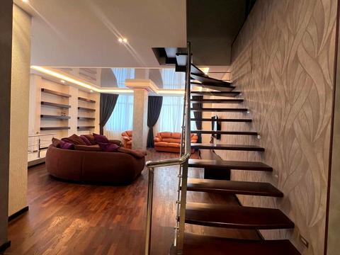 квартира по адресу Французский бульв., 22/1