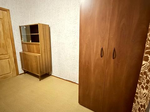 комната по адресу Червоной Калины просп. (Владимира Маяковского), 48/9