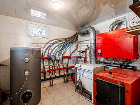 будинок за адресою Центральна вул.