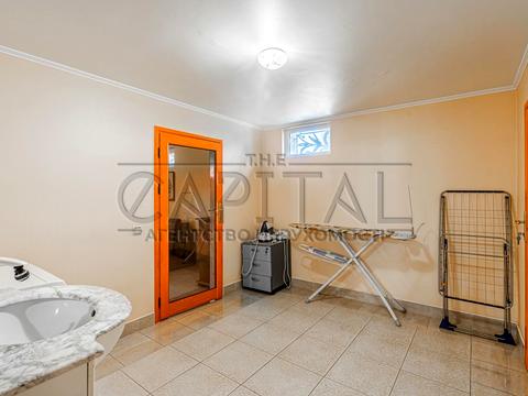 будинок за адресою Центральна вул.