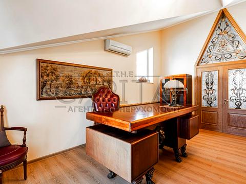 будинок за адресою Центральна вул.