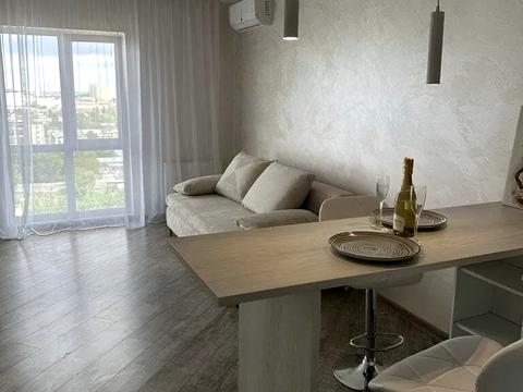 квартира за адресою Михайла Максимовича вул. (Онуфрія Трутенка), 26