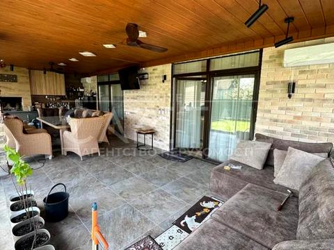 будинок за адресою 53-тя Садова вул.