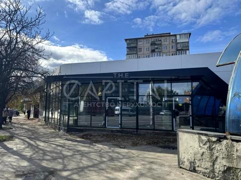 коммерческая по адресу Леонида Каденюка просп. (Юрия Гагарина), 25