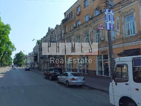 коммерческая по адресу Верхній Вал ул., 30