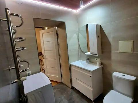 будинок за адресою Солідарності, 7