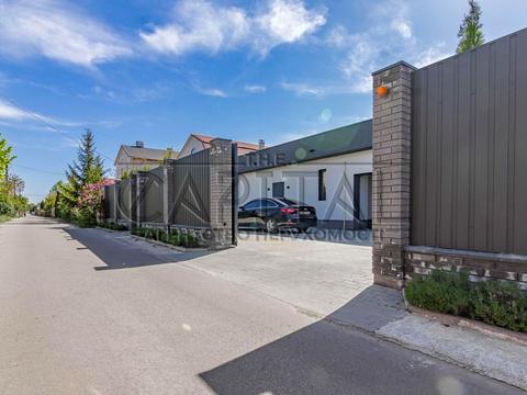 будинок за адресою Богатирська вул.