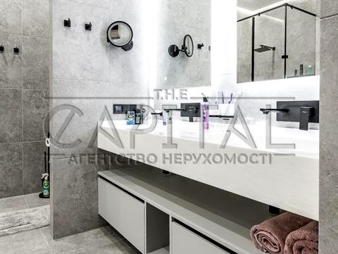 будинок за адресою Богатирська вул.