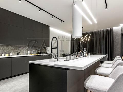 будинок за адресою Богатирська вул.