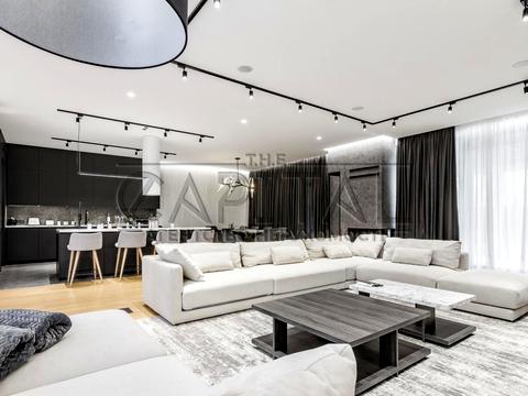 будинок за адресою Богатирська вул.