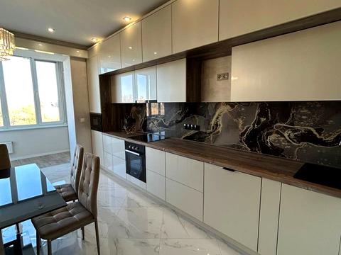 квартира за адресою Надрічна вул., 2