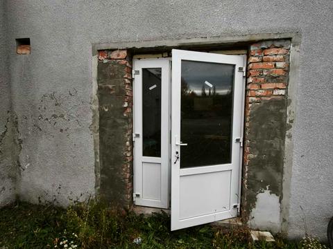 комерційна за адресою Сергія Мартина вул., 4