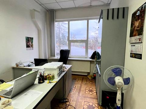 комерційна за адресою Персенківка вул., 19