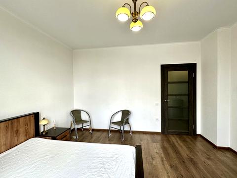 квартира за адресою Академіка Заболотного вул., 15-Б