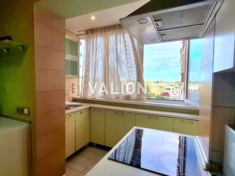 квартира за адресою Лариси Руденко вул., 10