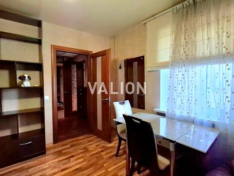 квартира за адресою Лариси Руденко вул., 10