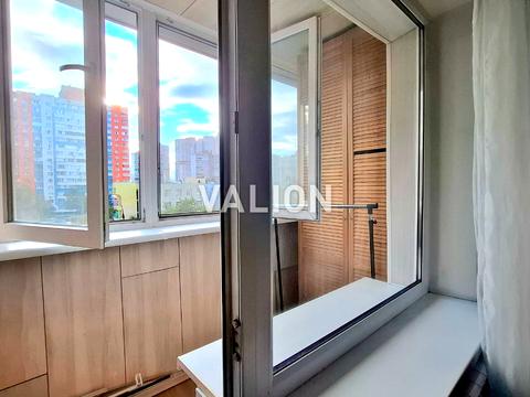 квартира за адресою Лариси Руденко вул., 10