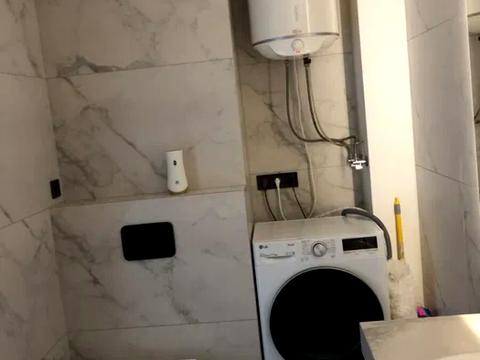 квартира за адресою Зарічна вул., 2К1