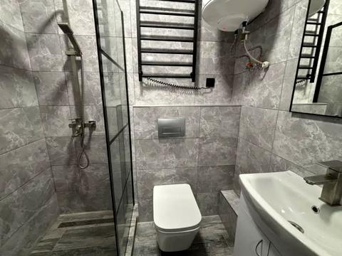 квартира за адресою Мольєра вул., 77