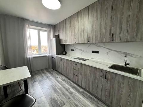 квартира за адресою Мольєра вул., 77