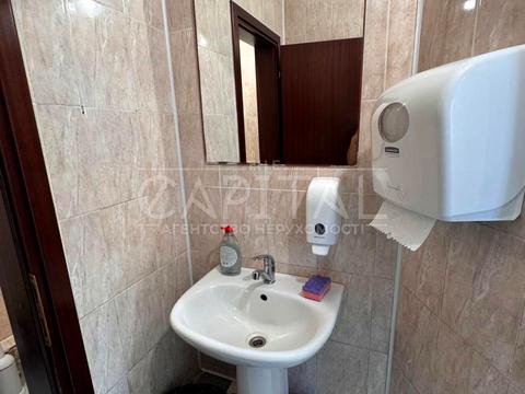 коммерческая по адресу Верхній Вал ул., 72