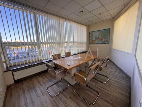 коммерческая по адресу Верхній Вал ул., 72