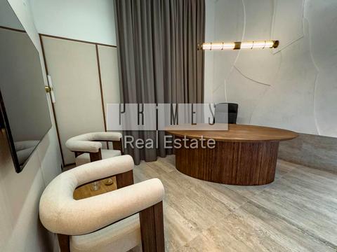 комерційна за адресою Саксаганського вул., 58