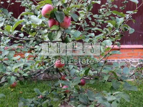 будинок за адресою Першотравнева вул.