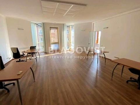 комерційна за адресою Крутий узвіз, 7