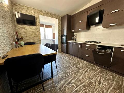 квартира по адресу Зализничная ул., 4в