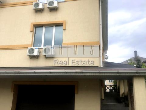 будинок за адресою Київська вул.