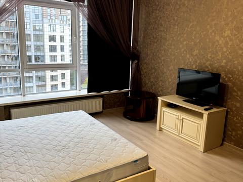 квартира за адресою Андрія Верхогляда вул. (Михайла Драгомирова), 3