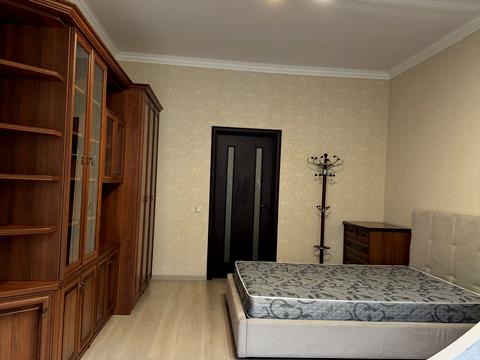 квартира за адресою Андрія Верхогляда вул. (Михайла Драгомирова), 3